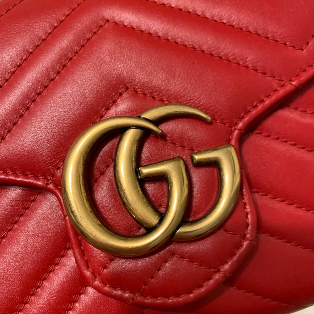 GG Marmont matelassé mini bag - Picture 2 of 11